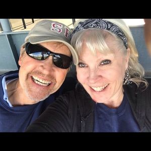 Meet your Posher, Debi